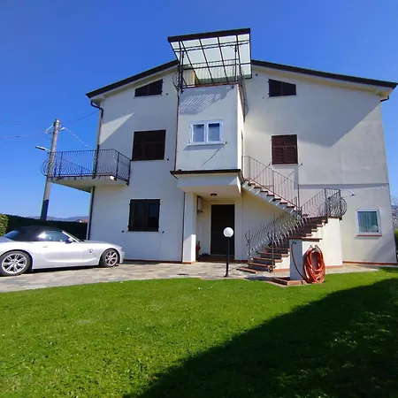 Ca' Fra E Oly Apartment Castelnuovo Magra