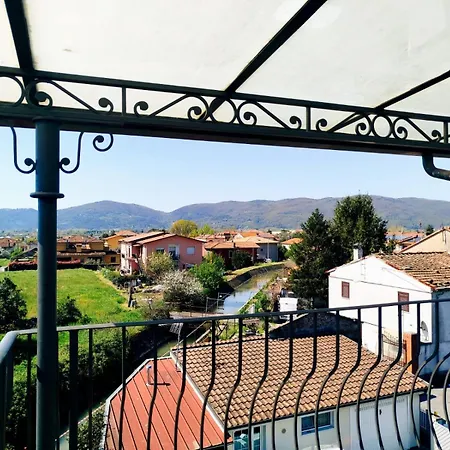 Ca' Fra E Oly Castelnuovo Magra